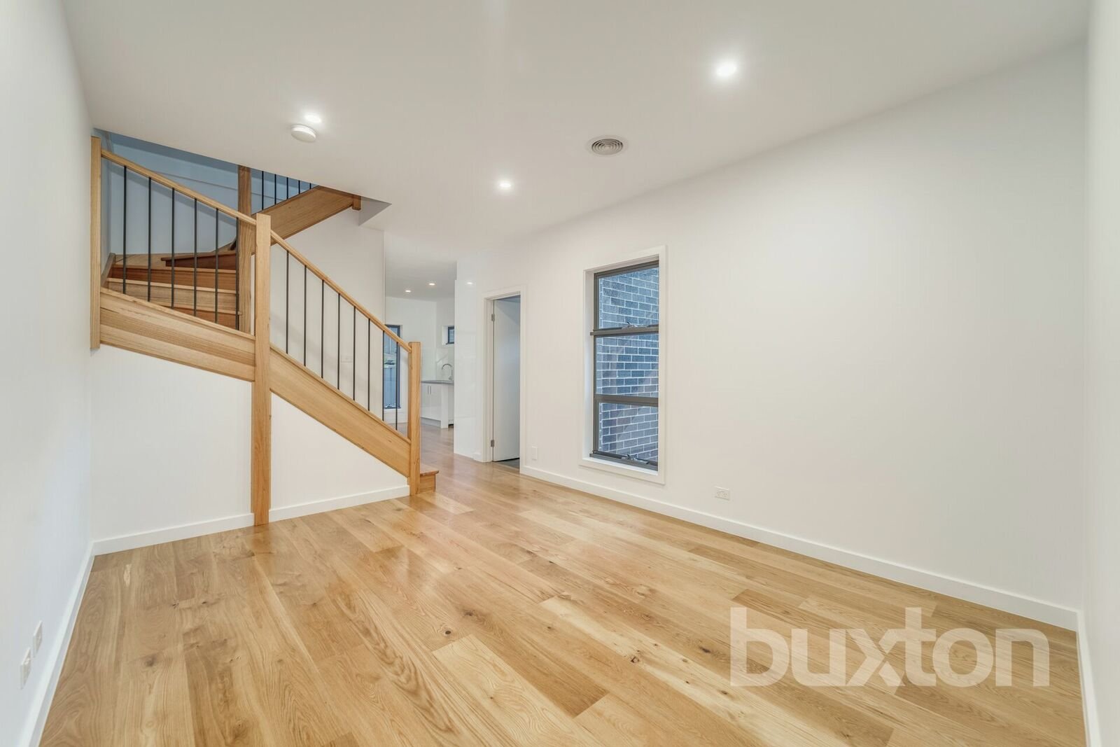 Gallery: 2/16 Coane Street
