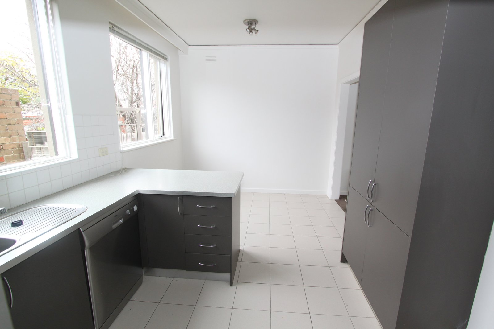 Real Estate and Property in 2/16 Coleridge Street, Elwood, VIC