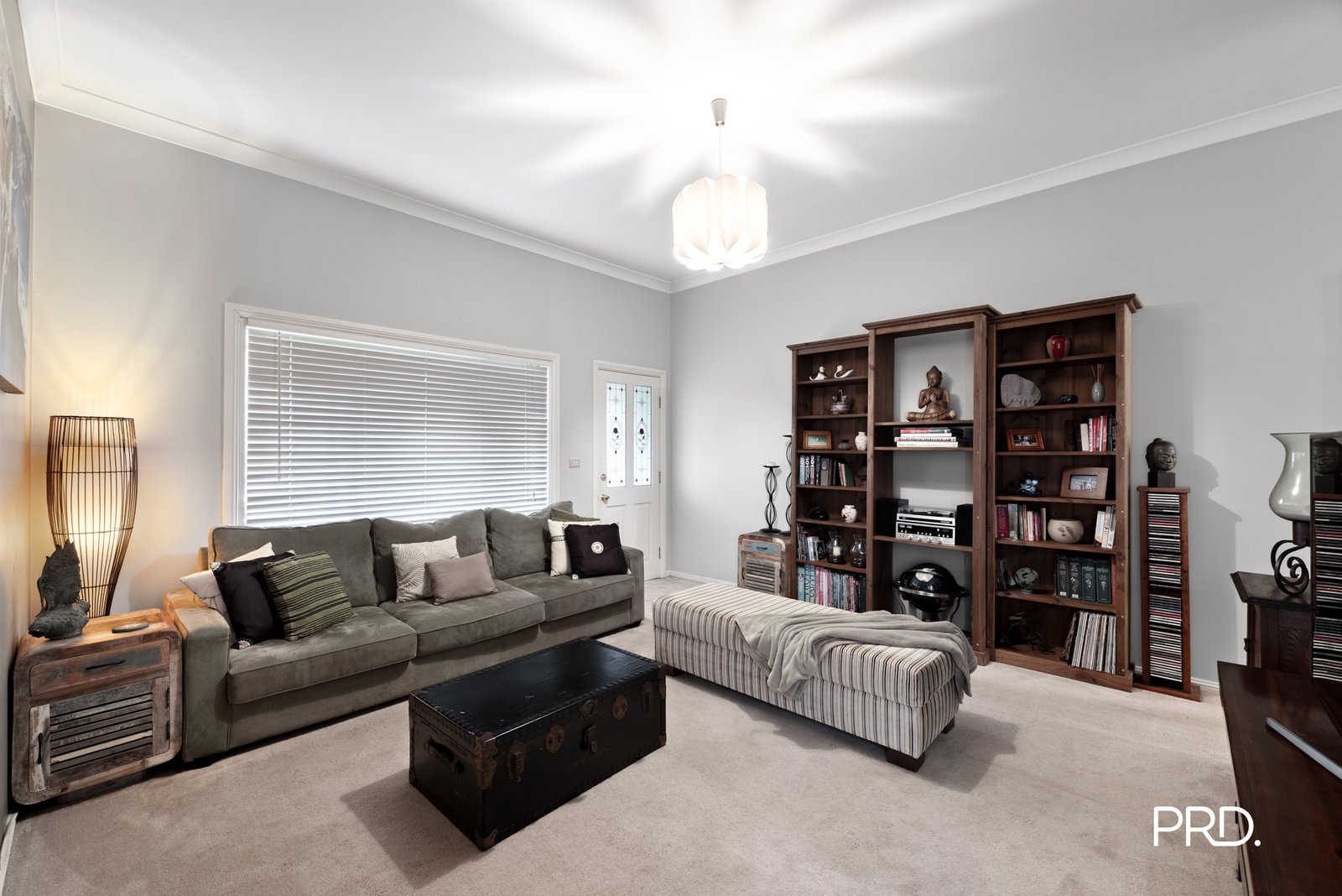 2/16 Currawong Avenue VALLEY HEIGHTS 2