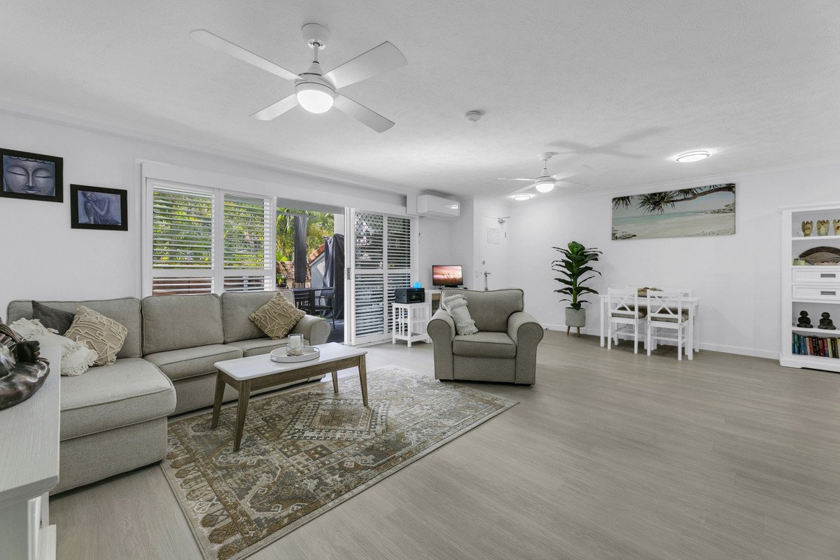 2/16 Djerral Avenue Burleigh Heads 3