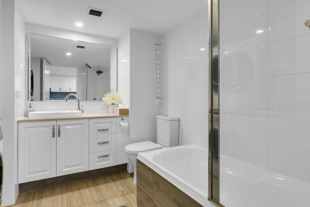 2/16 Djerral Avenue Burleigh Heads 15