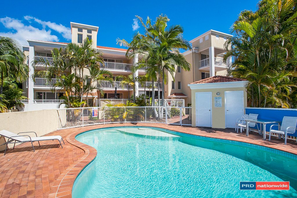 2/16 Djerral Avenue BURLEIGH HEADS 1