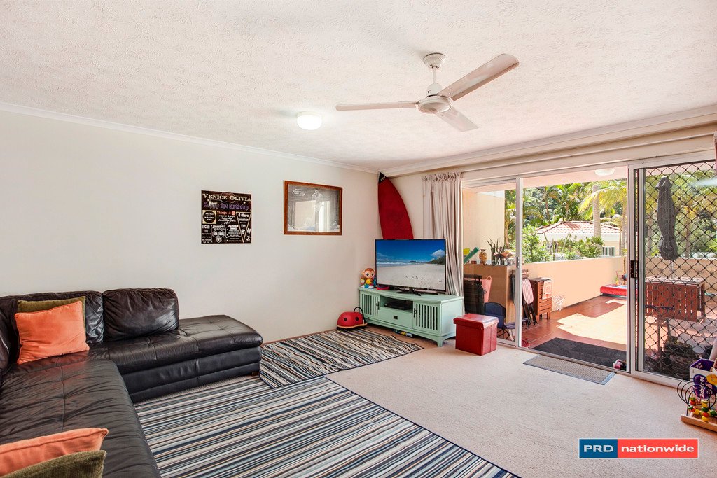 2/16 Djerral Avenue BURLEIGH HEADS 6