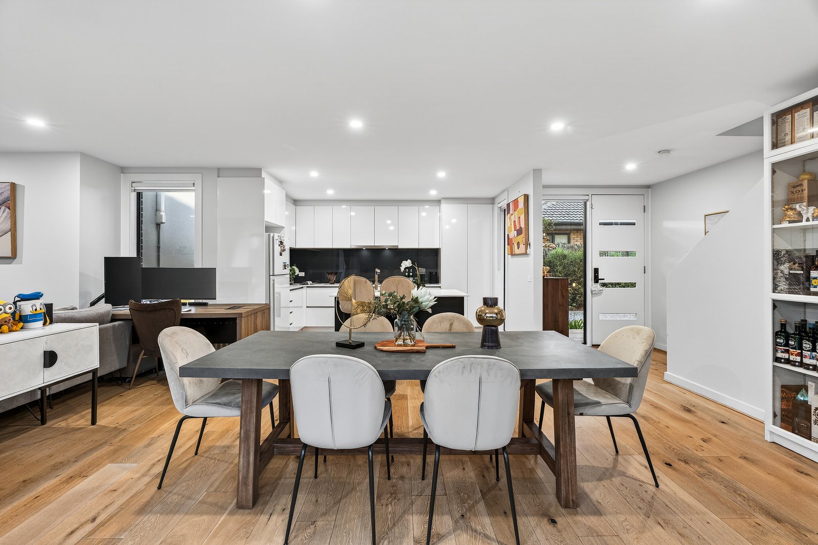 Gallery: 2/16 Edsall Street