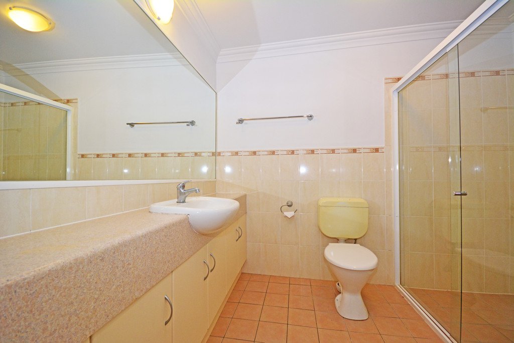 2/16 Elizabeth Street POTTSVILLE 10