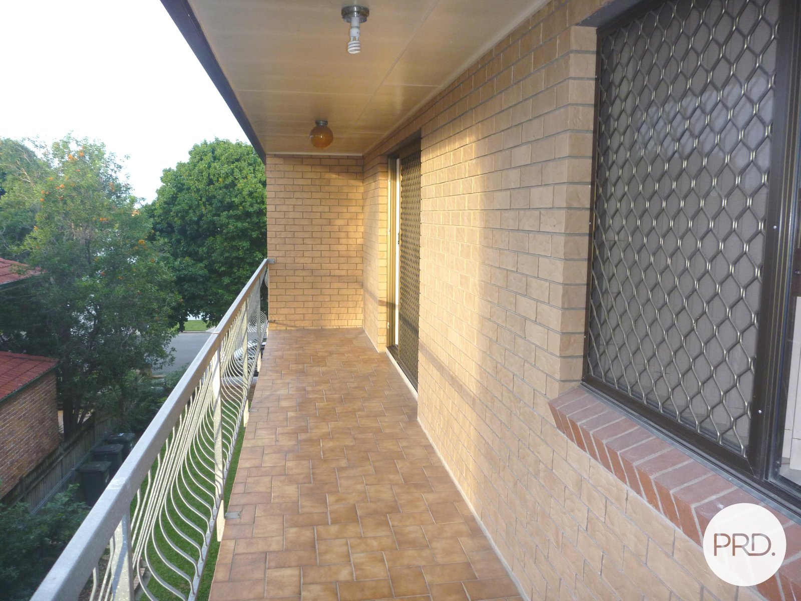 2/16 Elliott Street CLAYFIELD 6