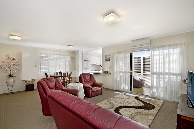 2/16 Endeavour Parade TWEED HEADS 3