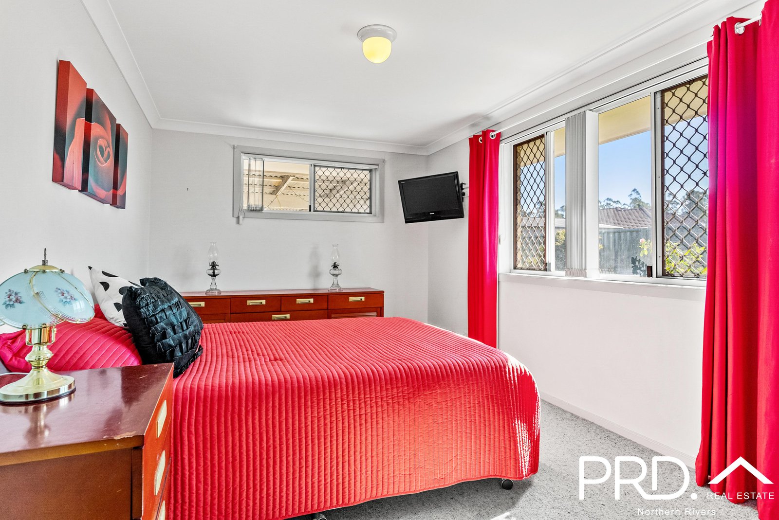 2/16 Frances Street CASINO 15