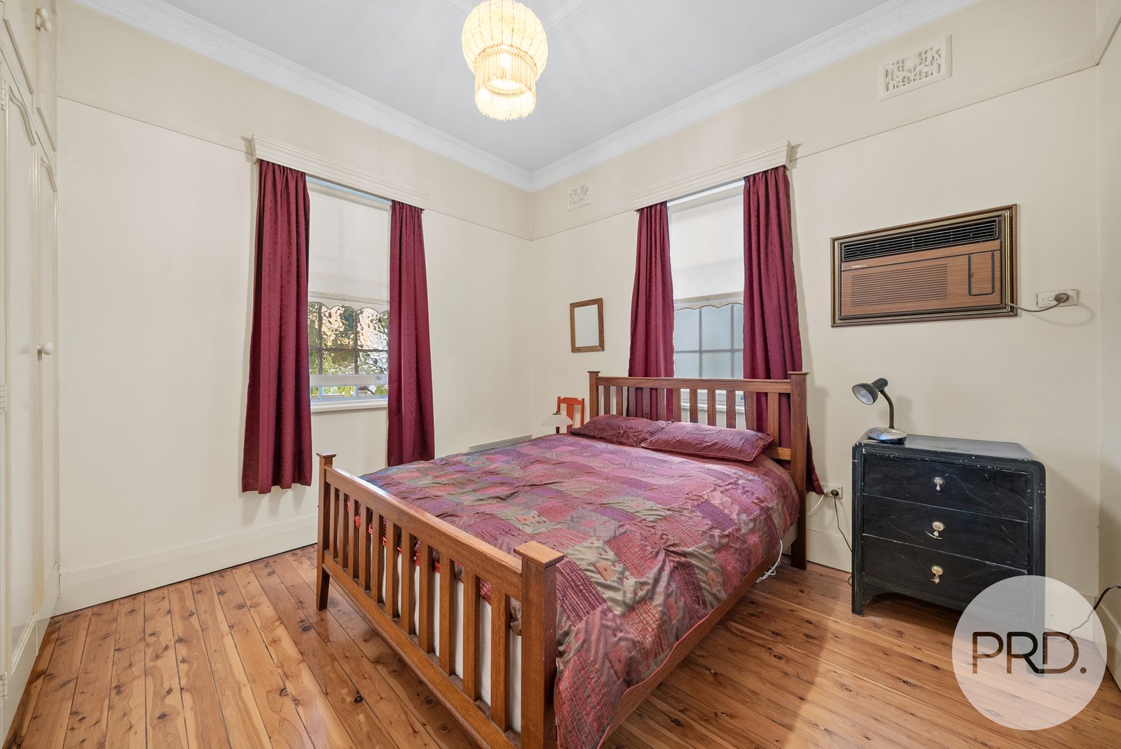 216 Gurwood Street WAGGA WAGGA 9