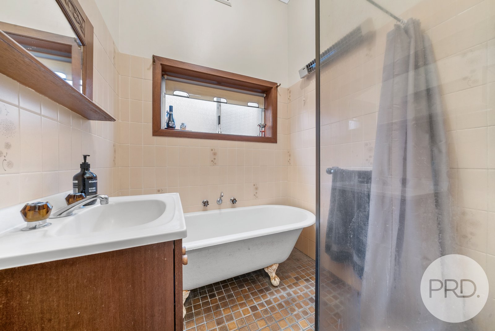 216 Gurwood Street WAGGA WAGGA 12