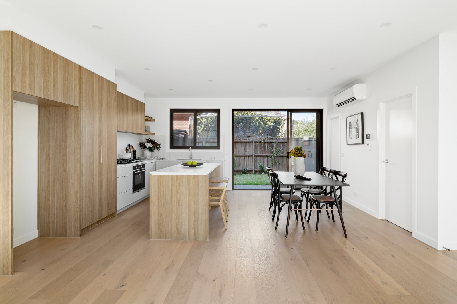 Real Estate and Property in 2/16 Haig Street, Reservoir, VIC