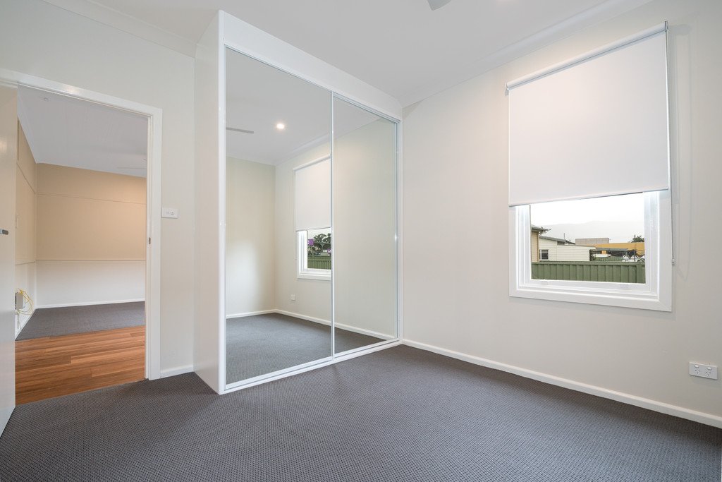 2/16 Heininger Street DAPTO 5