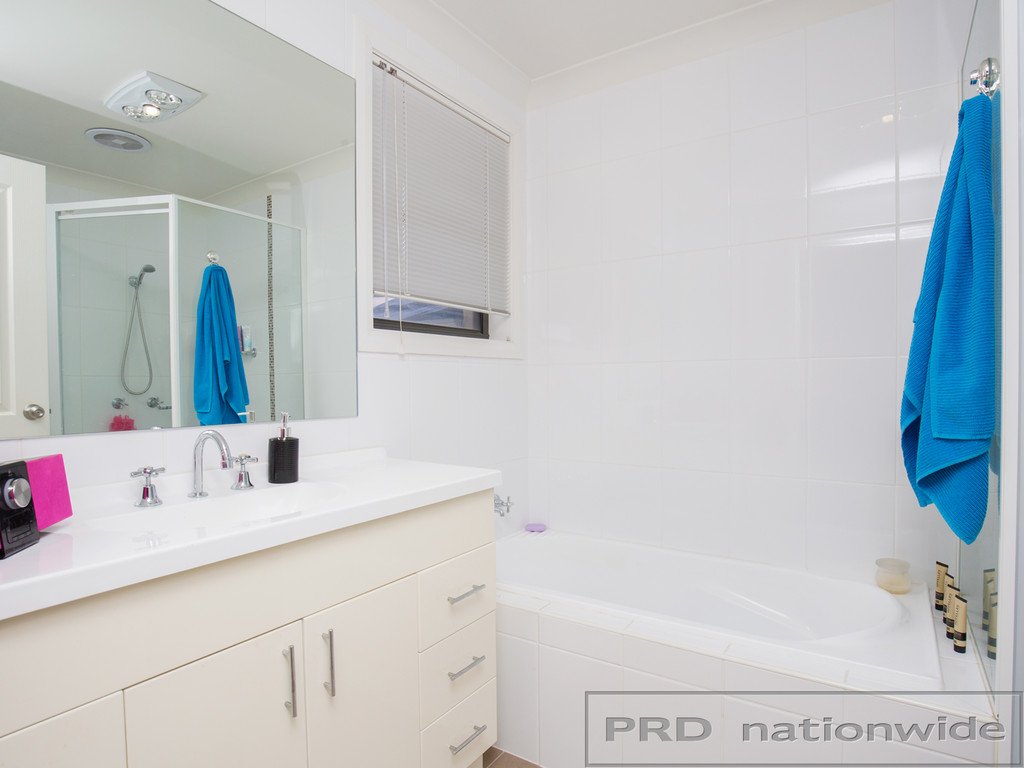 2/16 High Street EAST MAITLAND 7