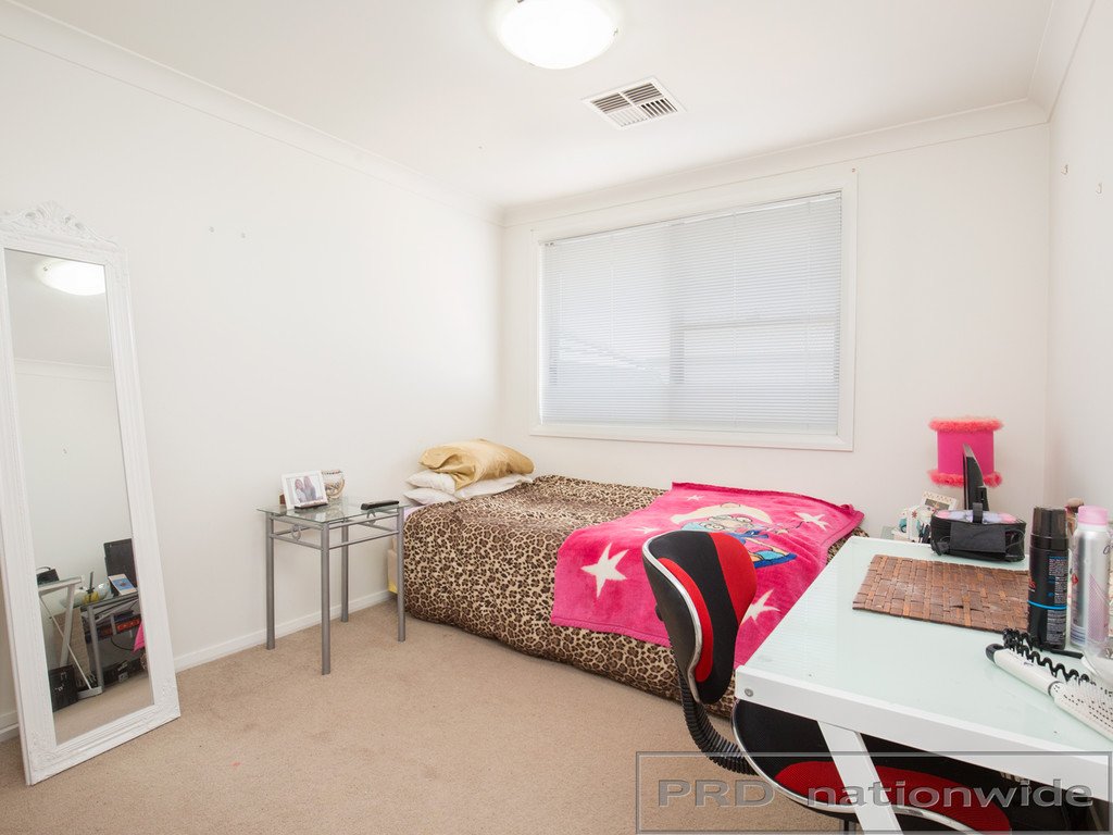 2/16 High Street EAST MAITLAND 11