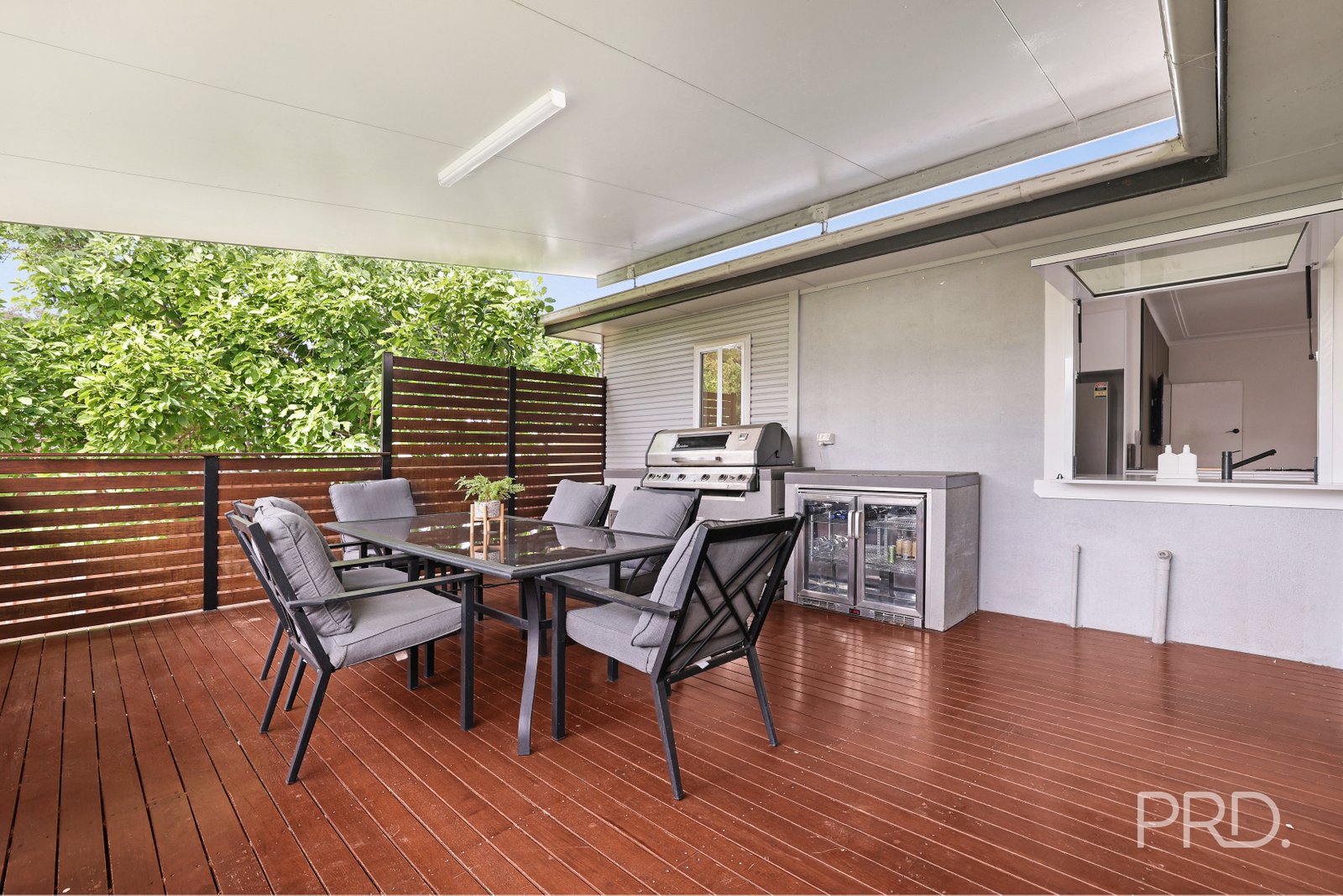 216 Johnston Street NORTH TAMWORTH 21