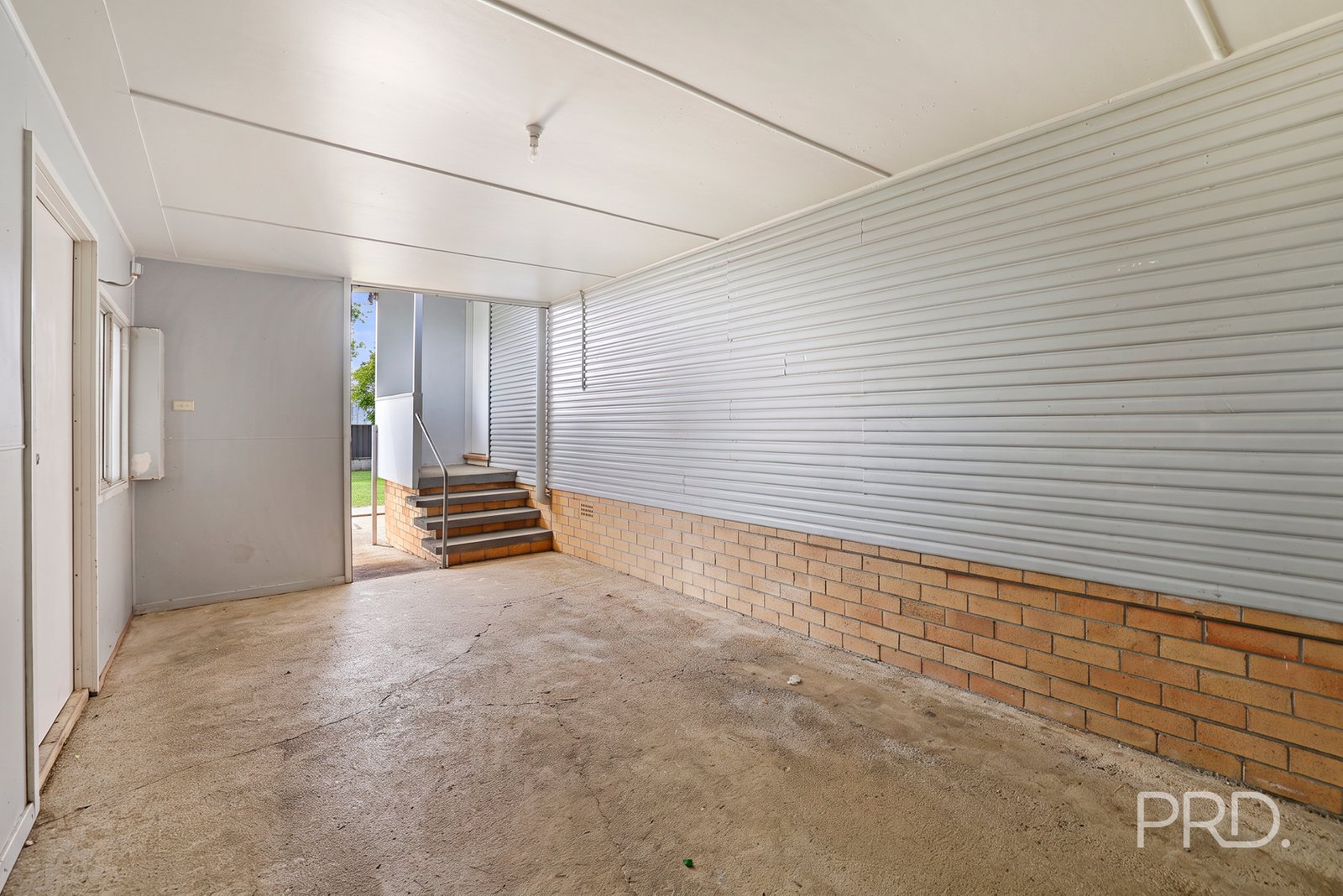 216 Johnston Street NORTH TAMWORTH 23