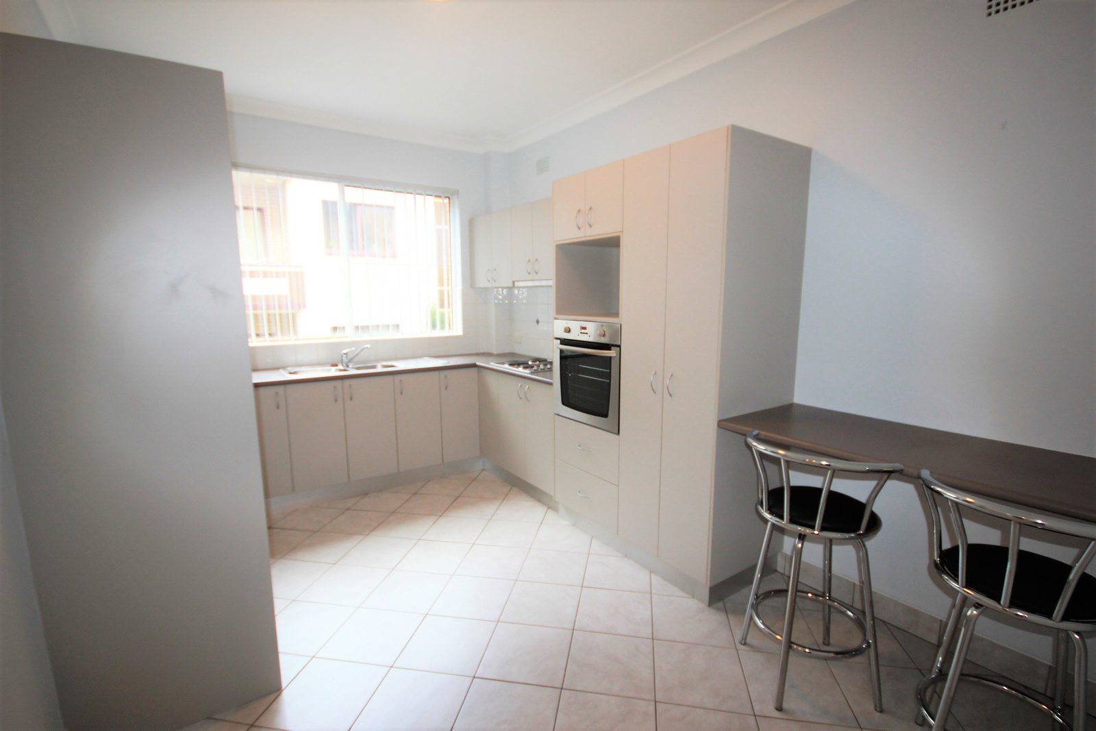 2/16 Jubilee Avenue CARLTON 2