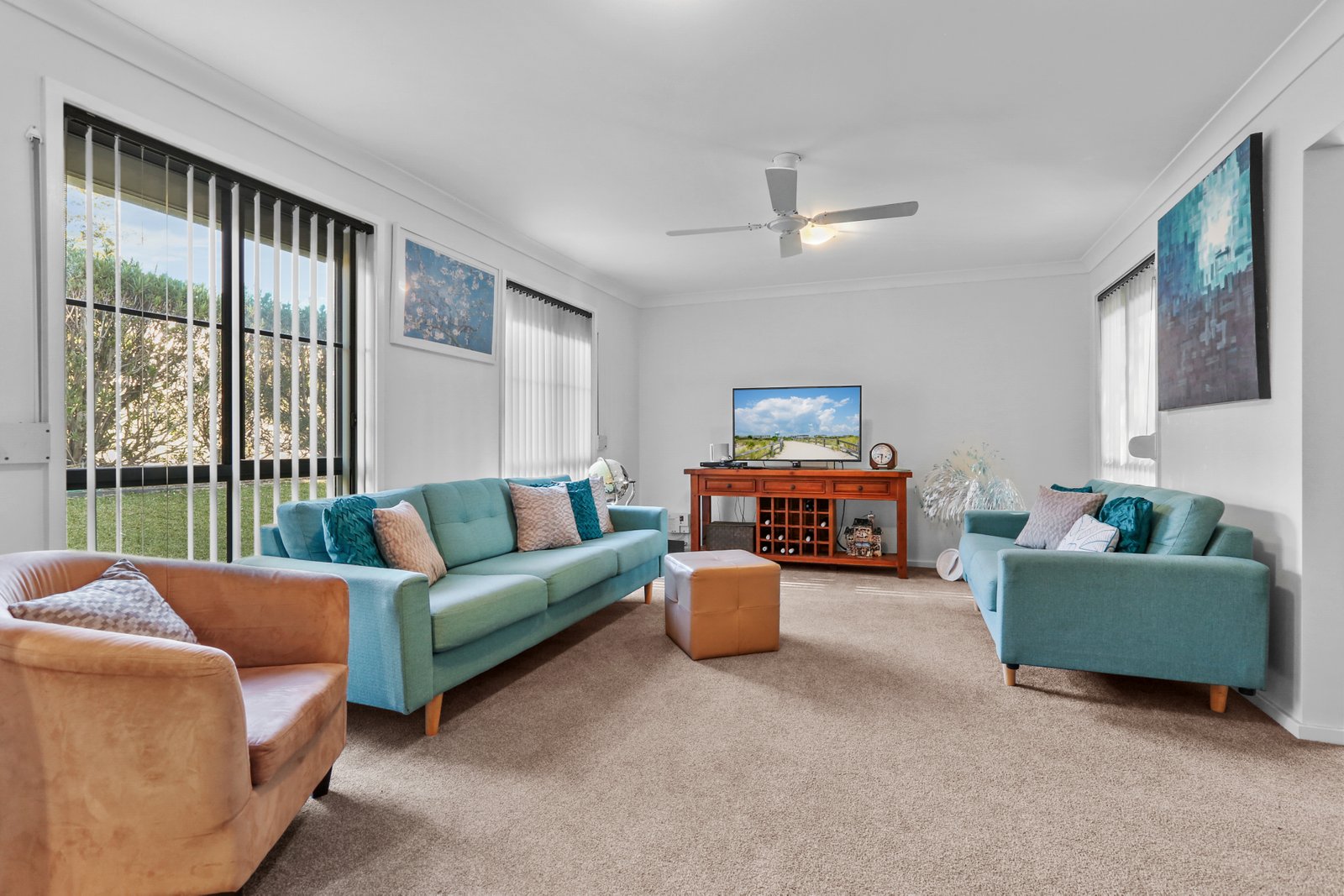 216 Kanahooka Road KANAHOOKA 9