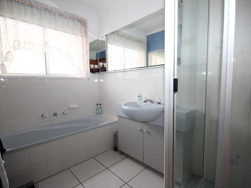 2/16 Lesdelle Street CLAREMONT 8