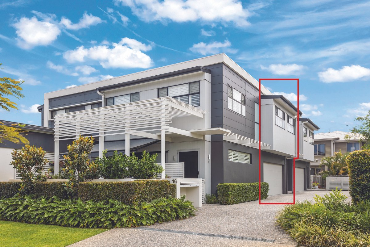 2/16 Leyte Avenue Palm Beach 2