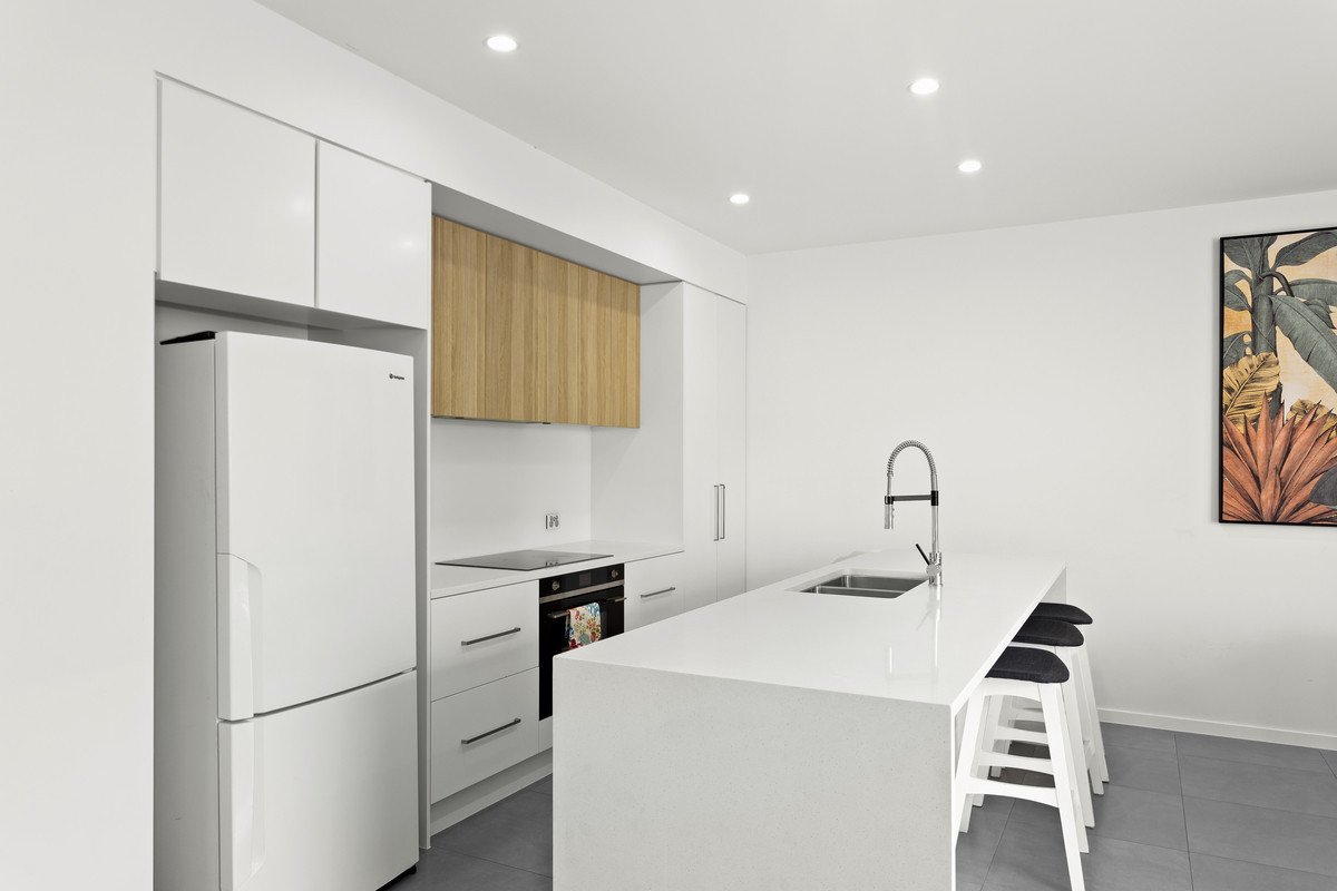 2/16 Leyte Avenue Palm Beach 7