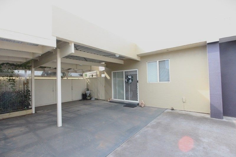 Gallery: 2/16 Mc Lachlan Street
