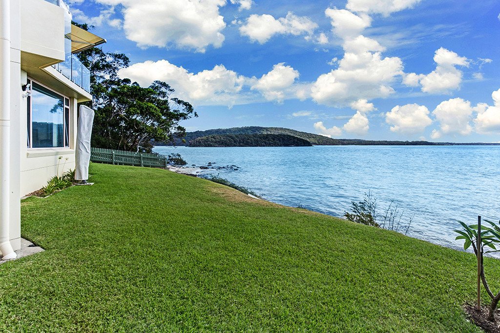 2/16 Mitchell Street SOLDIERS POINT 5