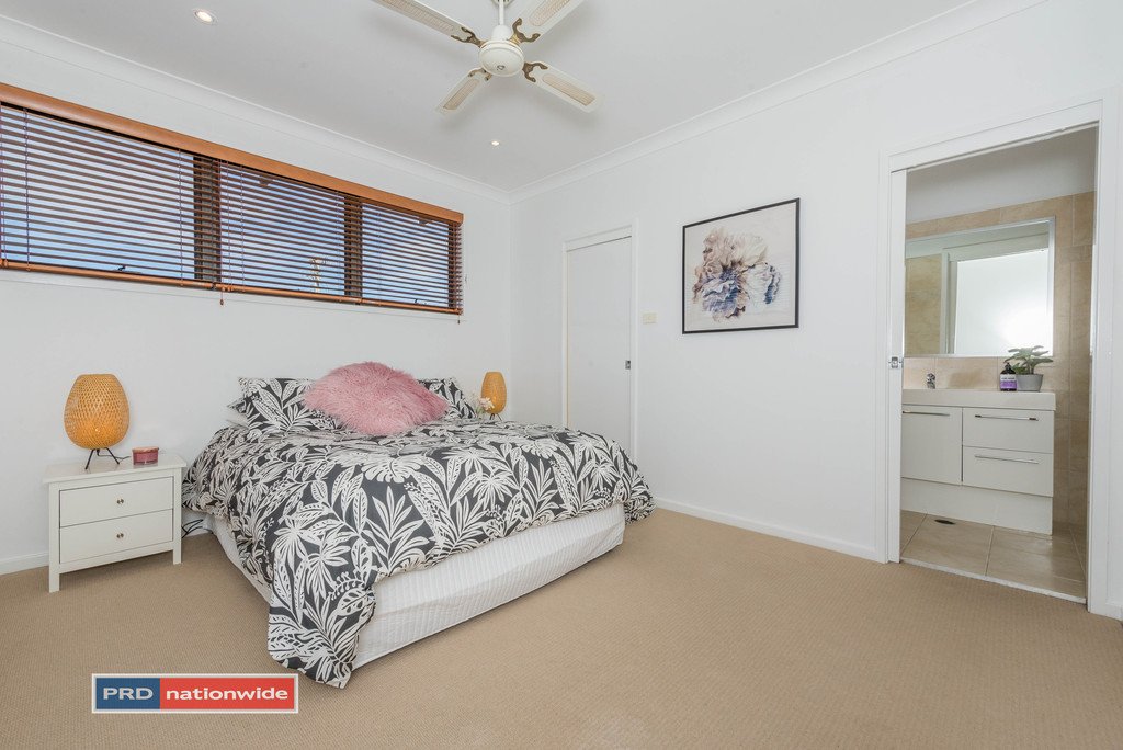 2/16 Norburn Avenue NELSON BAY 8