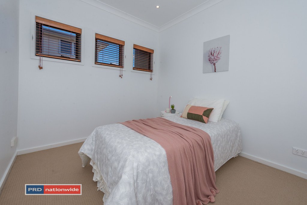 2/16 Norburn Avenue NELSON BAY 10