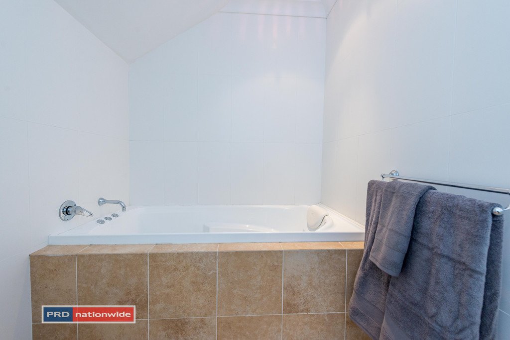 2/16 Norburn Avenue NELSON BAY 13