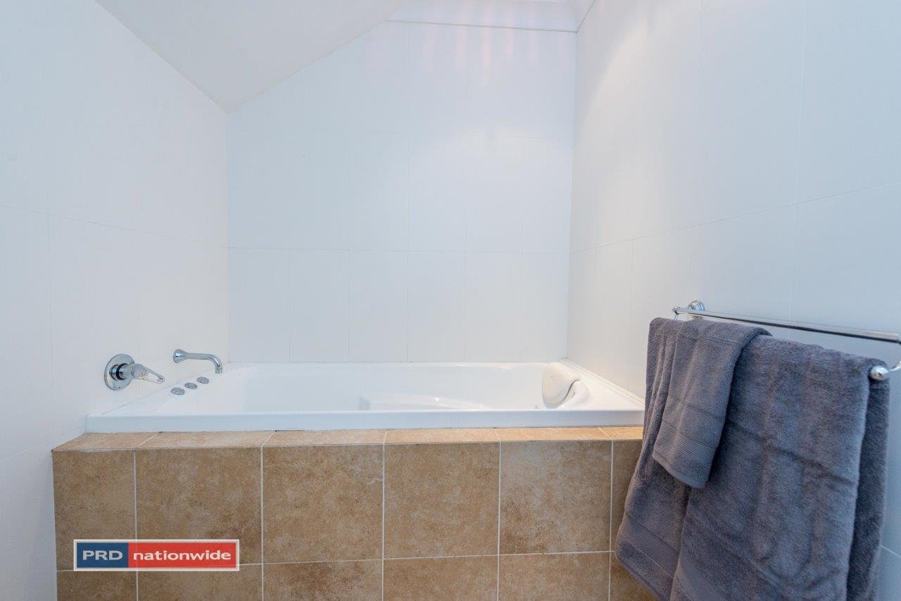 2/16 Norburn Avenue NELSON BAY 25