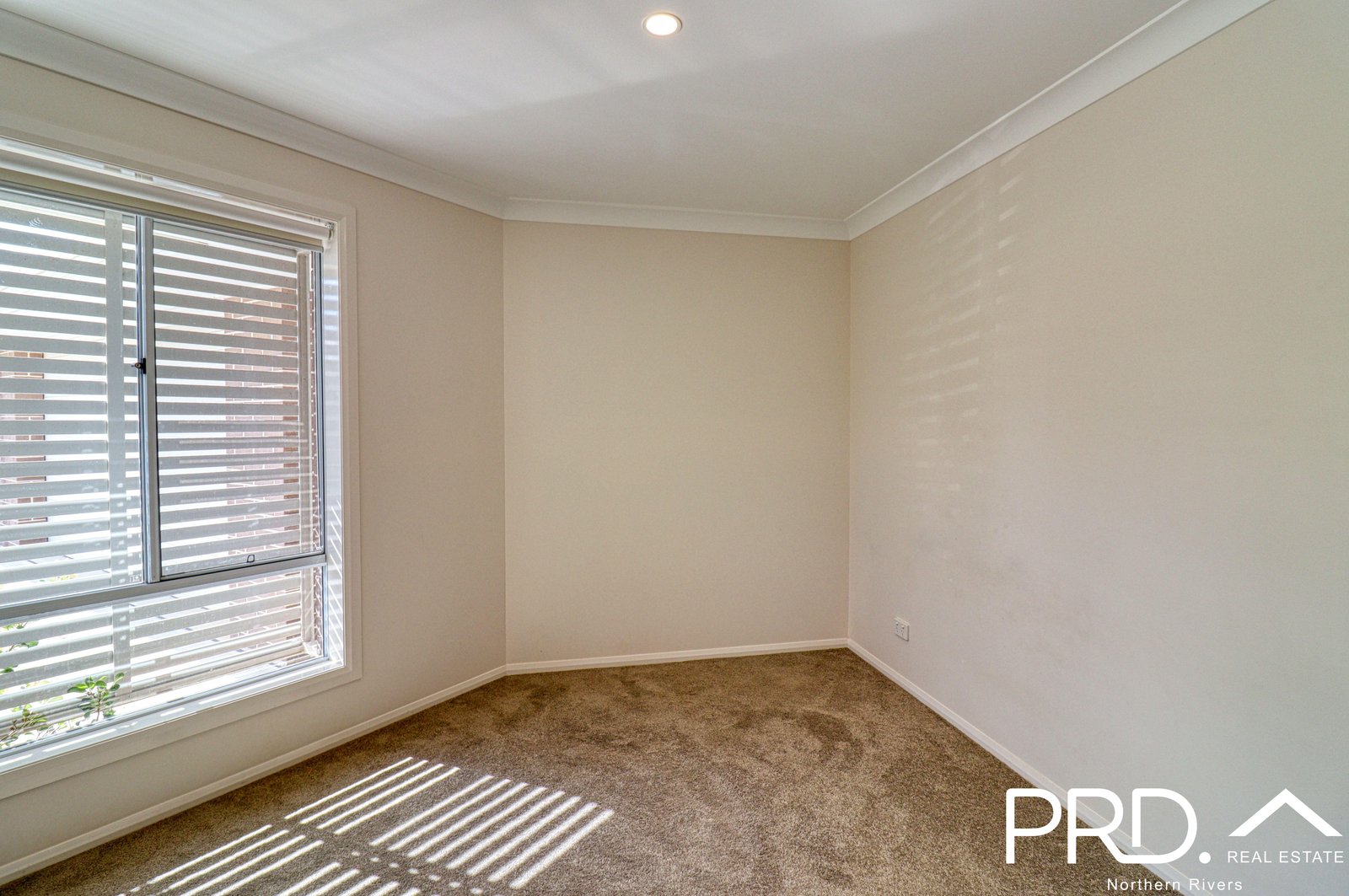 2/16 Rancher Court WOLLONGBAR 8