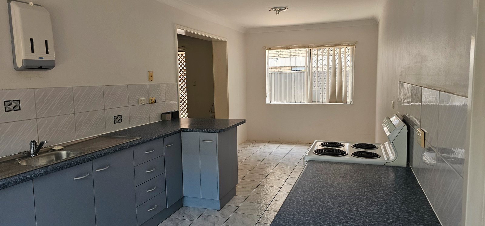 2/16 San Francisco Avenue COFFS HARBOUR 2