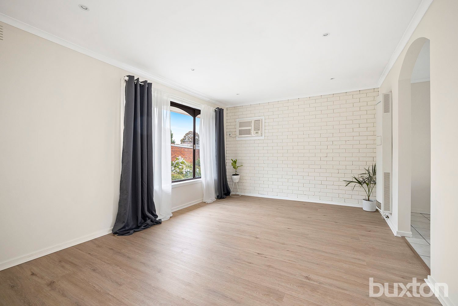 Gallery: 2/16 Sandford Street