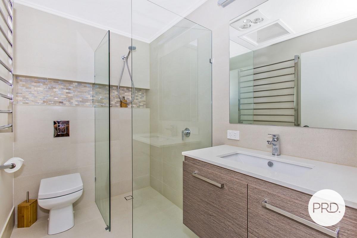 2/16 Seaview Street KINGSCLIFF 9