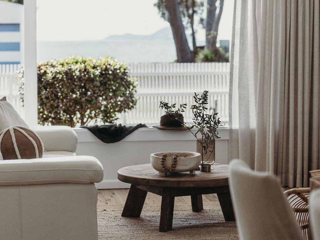 216 Soldiers Point Road SALAMANDER BAY 2