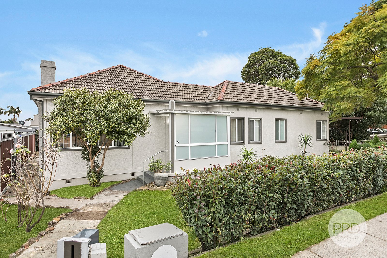 216 Stoney Creek Road BEVERLY HILLS 1