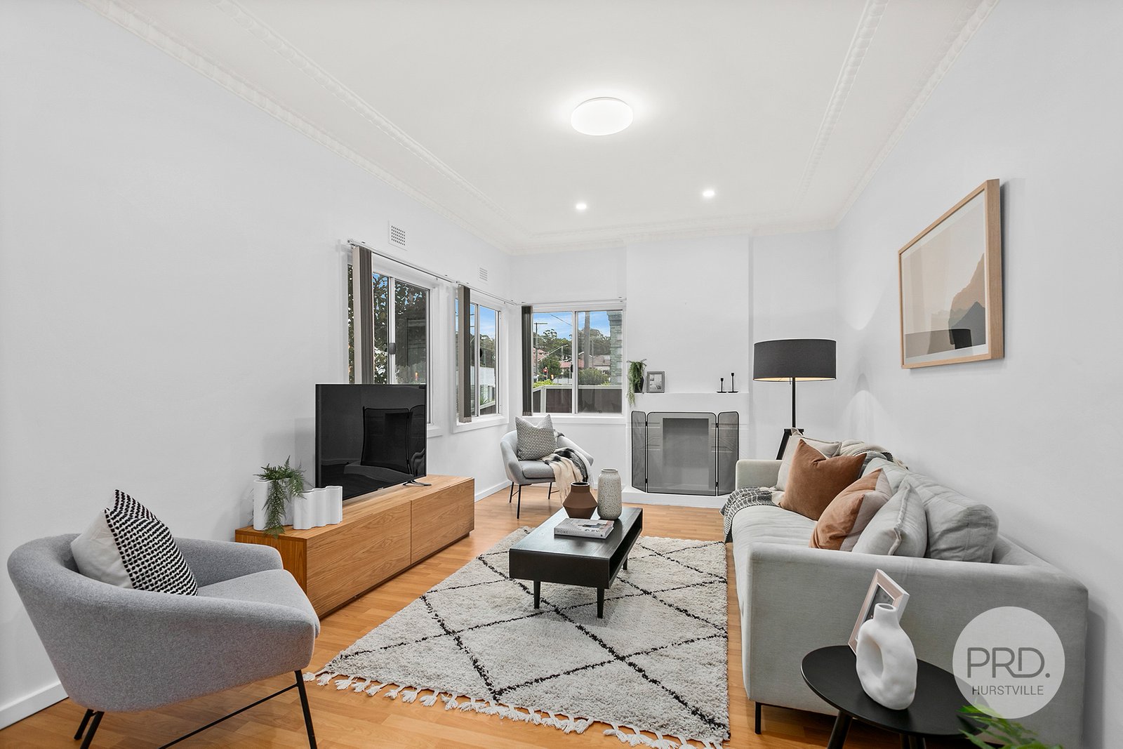 216 Stoney Creek Road BEVERLY HILLS 2