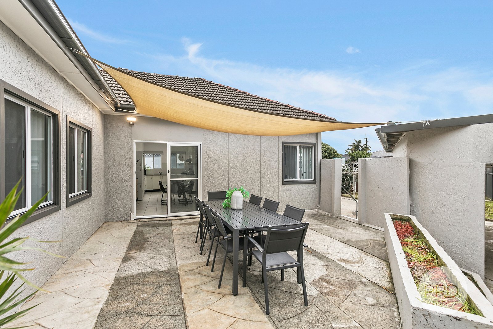 216 Stoney Creek Road BEVERLY HILLS 6