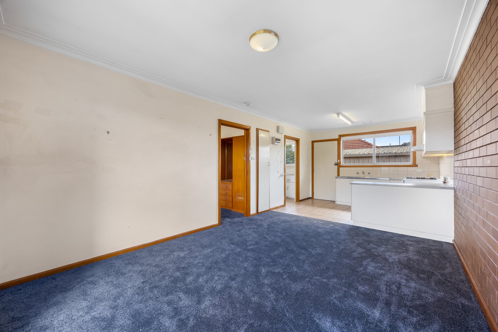 Gallery: 2/16 Symons St