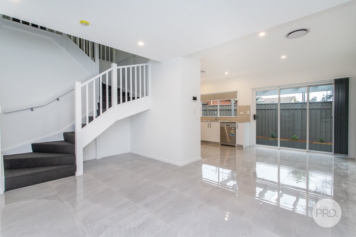 2/16 Timgalen Ave  South Penrith 9