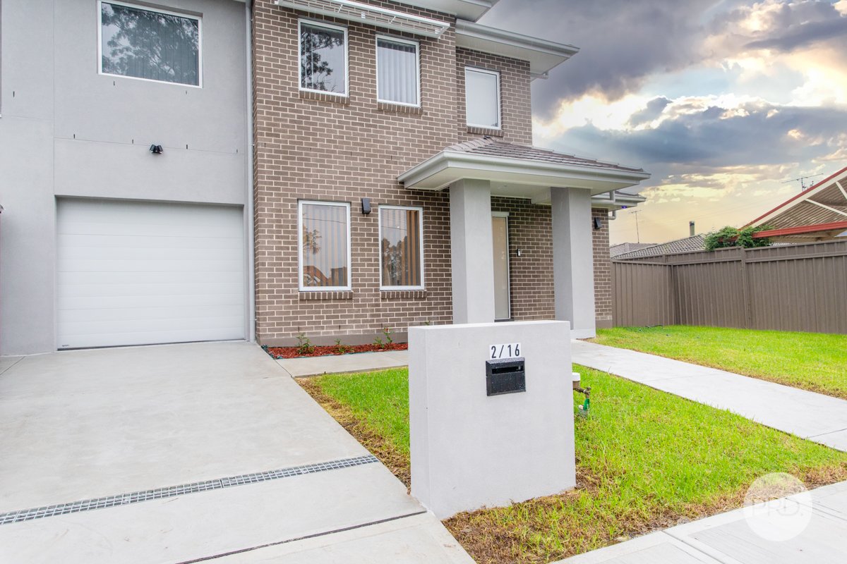 2/16 Timgalen Ave  South Penrith 2