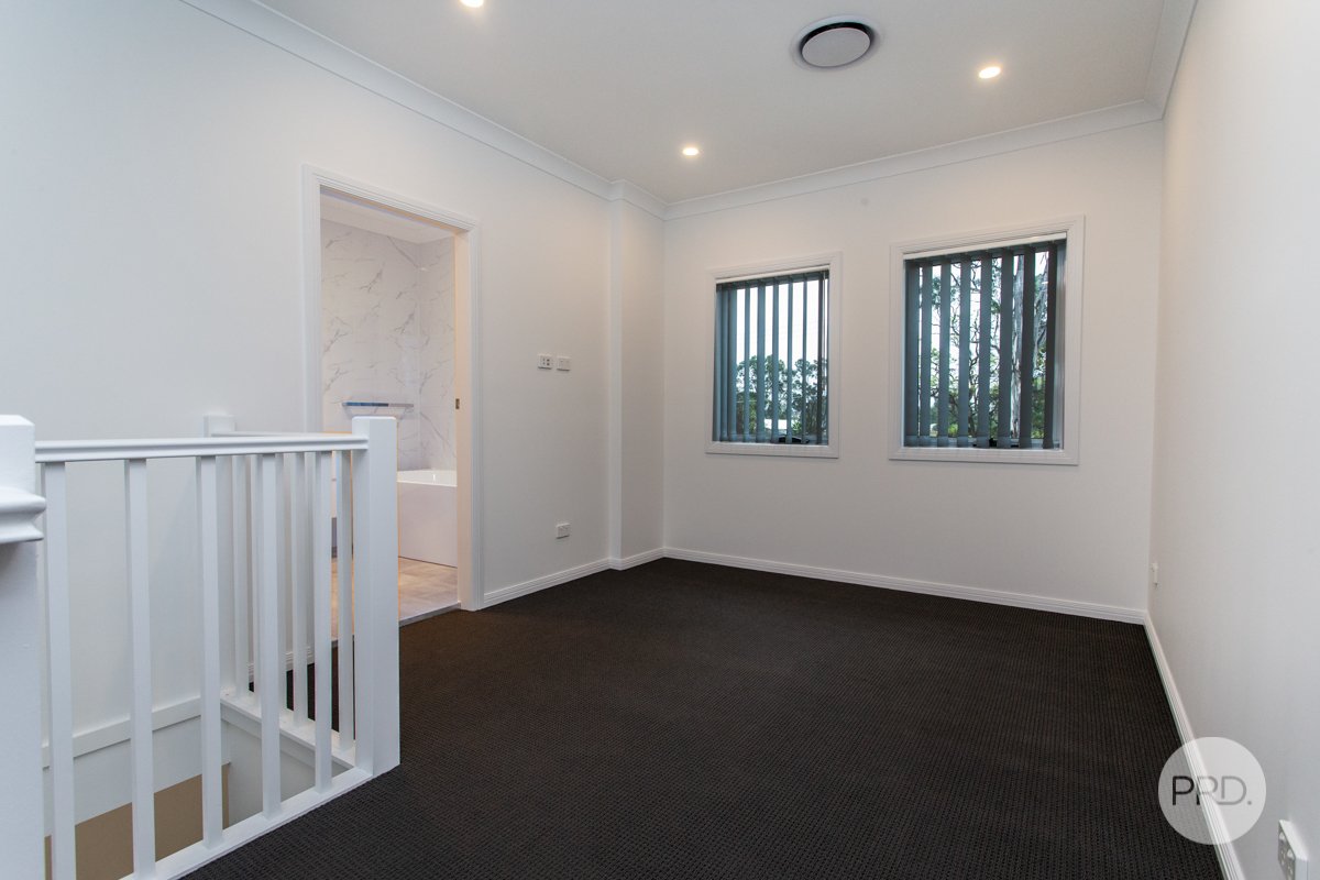 2/16 Timgalen Avenue SOUTH PENRITH 10