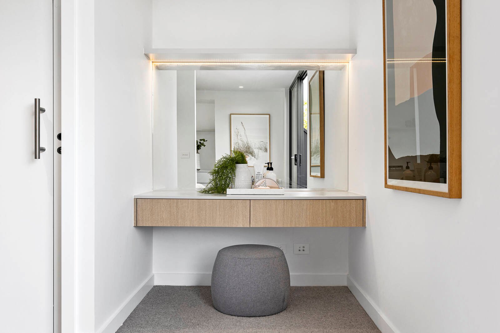 Real Estate and Property in 2/16 Vauxhall Road, Balwyn, VIC