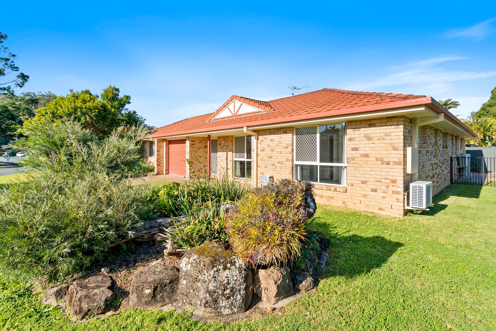 2/16 Vintage Lakes Drive TWEED HEADS SOUTH 10