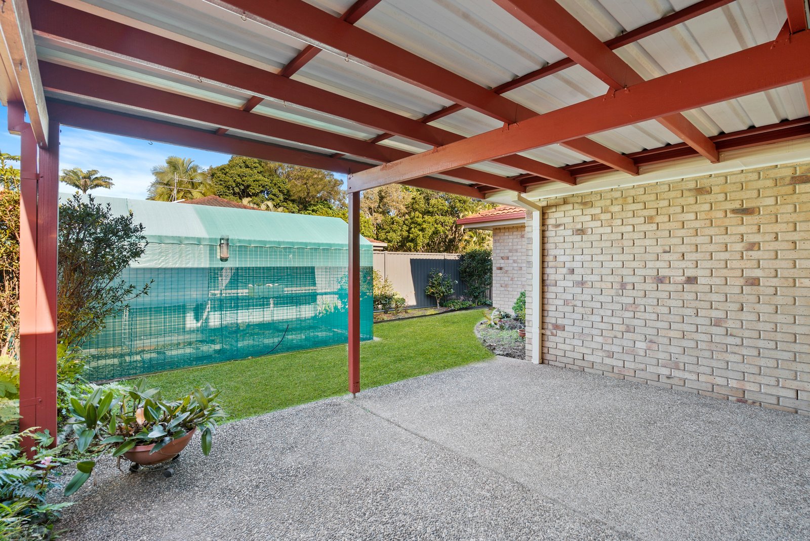 2/16 Vintage Lakes Drive TWEED HEADS SOUTH 11