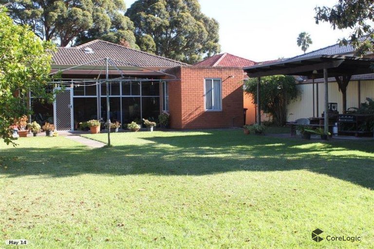 216 West Street BLAKEHURST 3