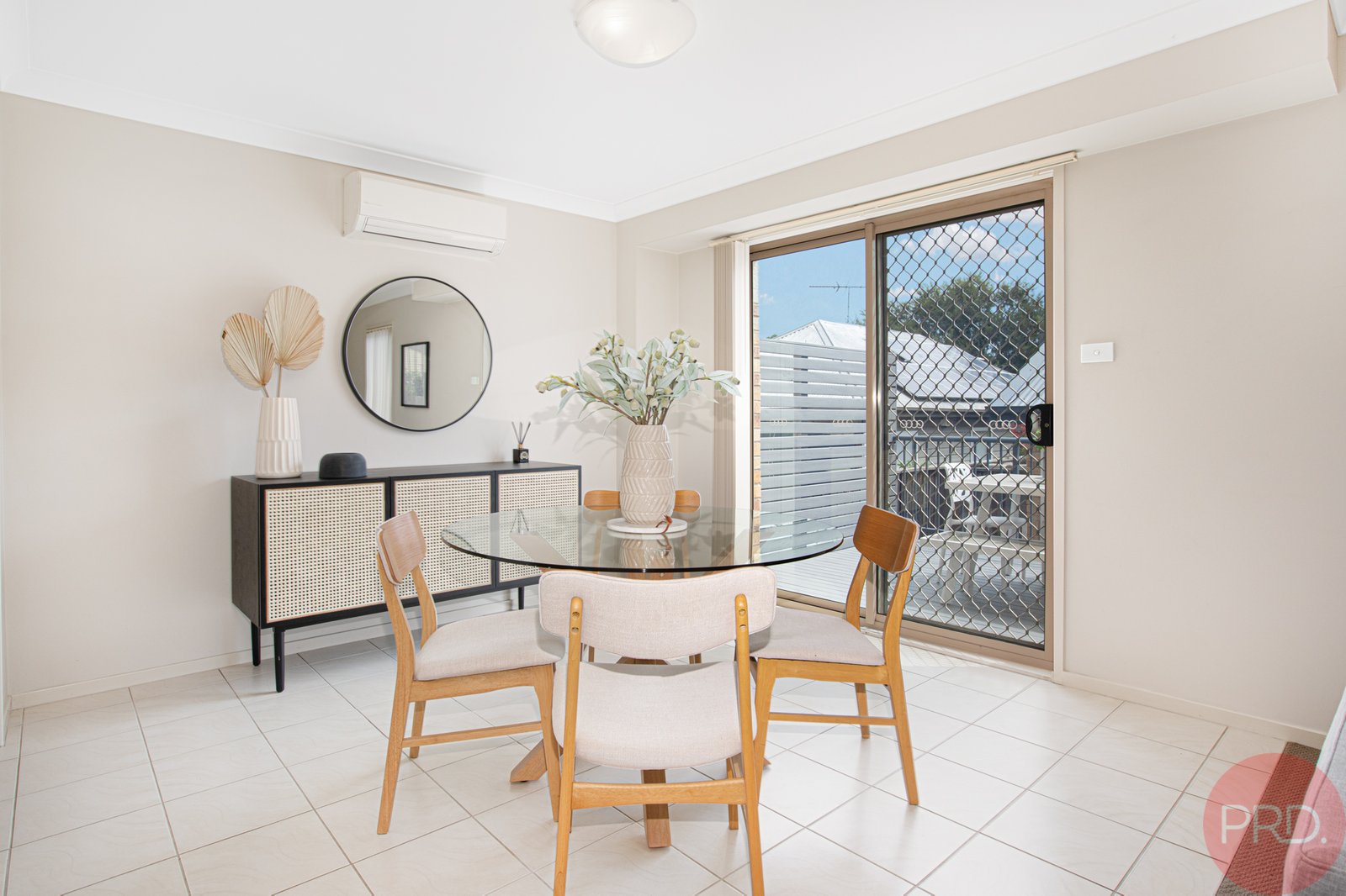 2/16 William Street EAST MAITLAND 4
