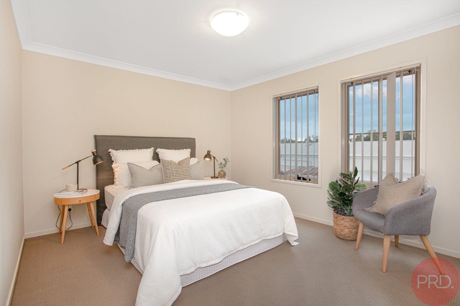 2/16 William Street EAST MAITLAND 9