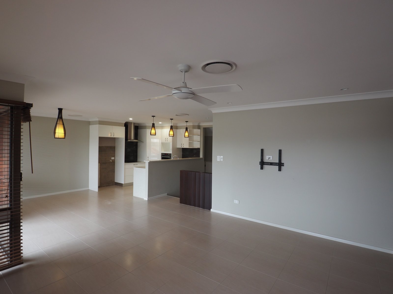 2/162 Edinburgh Street COFFS HARBOUR 3